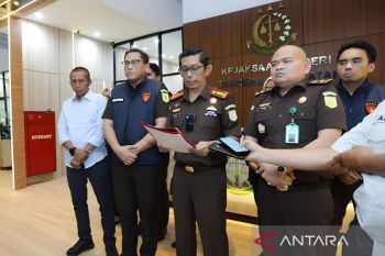 Kejari Tangsel tetapkan dua tersangka kasus korupsi gadai syariah