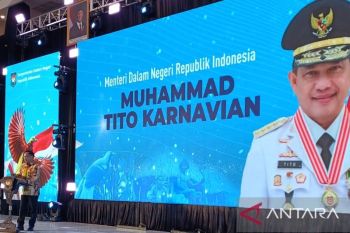 Mendagri beri penghargaan bagi daerah berprestasi di Tanah Papua