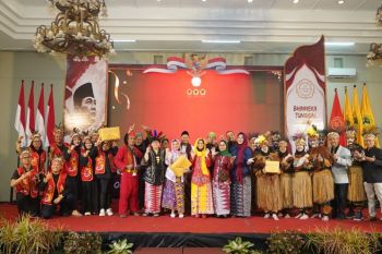YPTA Surabaya perkuat kolaborasi melalui outbound SDM