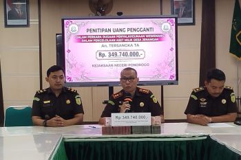 Kejari Ponorogo terima uang pengganti kerugian negara Rp349 juta