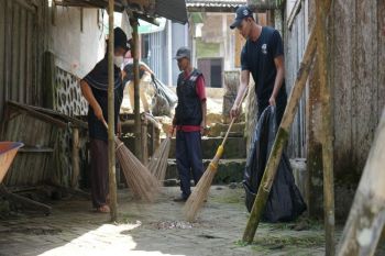 Bapas Yogyakarta melaksanakan kerja sosial di Kulon Progo