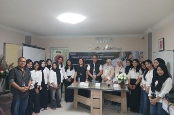 PNM gelar pelatihan makeup artis bagi anak nasabah Mekaar di Medan