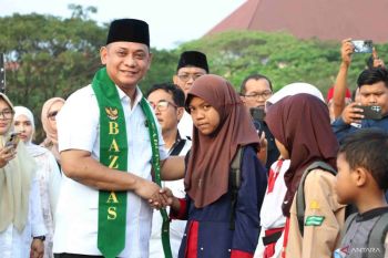 4.140 pelajar di Kabupaten Bekasi menerima bantuan pendidikan