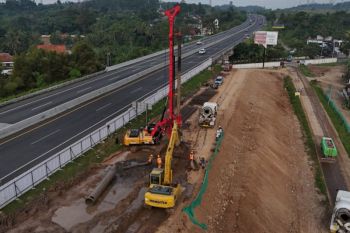 Pembangunan Gerbang Tol Salatiga mencapai 13,2 persen