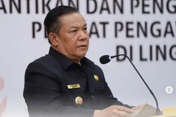 Galeri Foto - Pemprov lantik ratusan pejabat administrator dan pengawas
