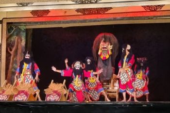 Lewat 39 karya tari, mahasiswa PGSD UMS asah kreativitas dan kepedulian sosial