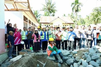 Donggala tingkatkan kualitas pendidikan lewat sarpras sekolah