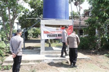 Polres Malang bangun sumur bor di tujuh desa antisipasi dampak kemarau