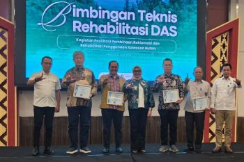 PT ANTAM raih penghargaan terbaik II rehabilitasi DAS di Sultra