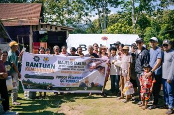 Majelis Taklim Abu Bakar Azzabidi salurkan bantuan bagi korban gempa Sigi