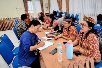 PPNI Barut berikan penyuluhan dan cek kesehatan gratis petugas kebersihan