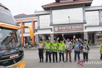 Hendrizal lepas 108 orang mengikuti MTQ Riau