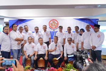 Sekjen Partai Buruh Ferri Nuzarli mundur, singgung arah perjuangan