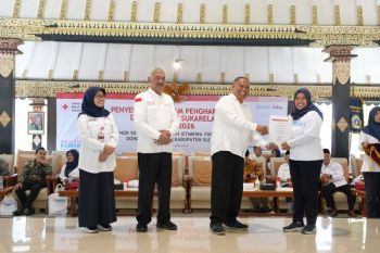 Pemkab Sleman berikan penghargaan ratusan pendonor darah sukarela