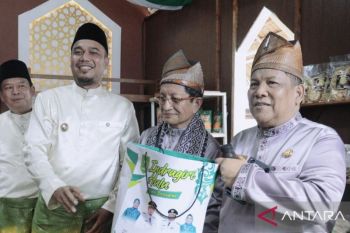 Menteri Agama RI kunjungi stand pameran Inhu