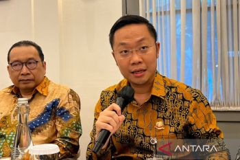 Pemerintah mempercepat perpanjangan KRL Cikarang-Cikampek