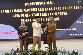 Bupati Kotabaru terima LHP dari BPK RI Perwakilan Kalsel