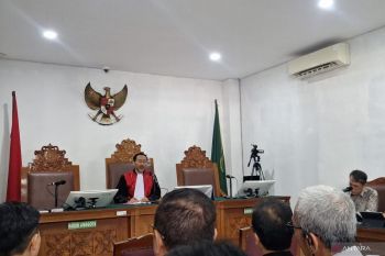 Roy Suryo minta hakim praperadilan nyatakan penggeledahan tidak sah