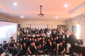 RRI dan UMPR siapkan penyiar muda lewat pelatihan dan seleksi