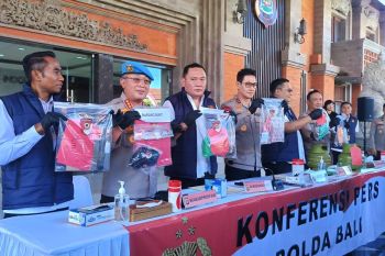 Polda Bali bongkar praktik penyalahgunaan Pertalite dan elpiji subsidi
