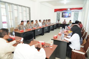 Kapolda Sultra perkuat sinergi dengan FKUB jelang Hari Bhayangkara ke-80