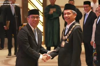 Prof. Elfahmi resmi dilantik sebagai Rektor Itera 2026--2030