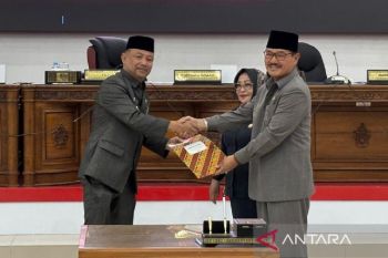 Pemkab dan DPRD Barsel sepakat Raperda Masyarakat Hukum Adat menjadi perda