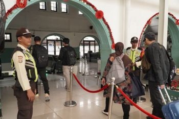 Libur sekolah, tingkat keterisian kursi kereta capai 92 persen