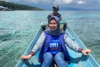 Kisah dedikasi Mantri Perempuan BRI jaga akses keuangan di wilayah kepulauan Sulawesi Tengah