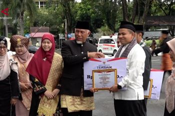 BKKBN dan Pemprov Sumbar beri pembekalan KB pada remaja