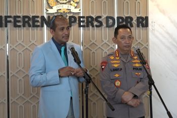 Wamenkum sebut presiden punya hak perpanjang batas pensiun Kapolri