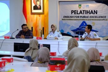 Pemkot Surakarta perkuat kualitas ASN lewat pelatihan kecakapan berbahasa Inggris
