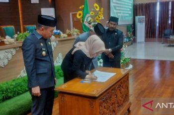 DPRD teken persetujuan bersama Raperda Pertanggungjawaban APBD Batola 2025