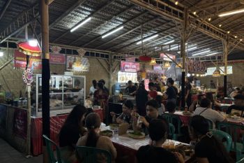 Diskop memberi kesempatan lebih banyak UMKM lewat stan bergilir PKB