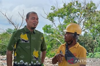 Bupati Inhu kagumi sosok pejuang kebersihan