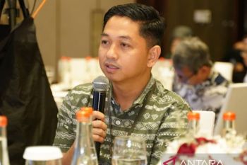 Distorsi etika berpendapat di Sumatera Barat; Ketika kritik kehilangan adab