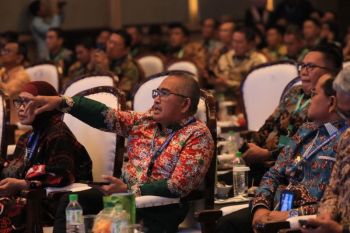 Wali Kota Tarakan Hadiri Dialog Kota Tangguh di Medan