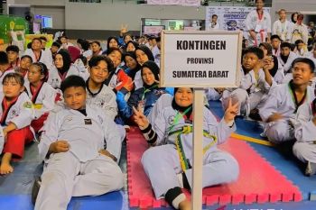 Atlet Bukittinggi Agam raih medali di Kejurnas Taekwondo Fun Gubernur Sumsel