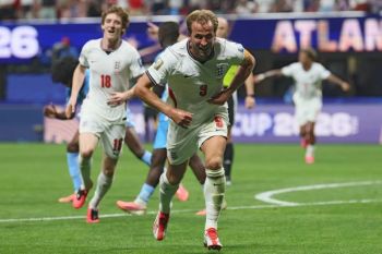Harry Kane cetak brace, Inggris menang dramatis 2-1 atas Kongo