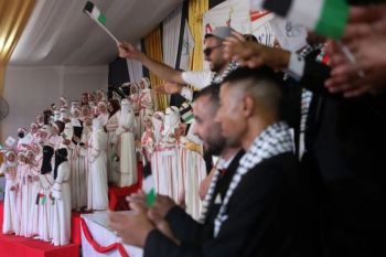 Potret nikah massal di kamp pengungsi Gaza