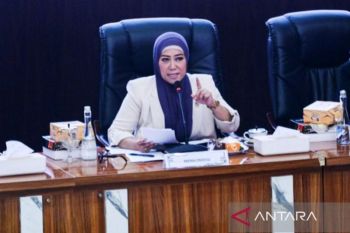 Meutya: Kualitas data &amp; literasi publik fondasi digitalisasi bansos