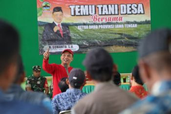 Sumanto ajak petani Lalung budidaya kangkung, omset puluhan juta rupiah
