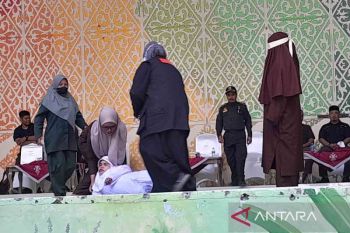Jaksa eksekusi cambuk pasangan nonmuhrim siarkan asusila di medsos Tiktok