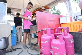 Pertamina Dukung Usaha Mikro dan Kecil di Jakarta Fair, Puluhan Pedagang Kuliner Terima Bright Gas