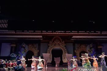 Mahasiswa Undiknas tampilkan tari klasik nyaris punah di PKB
