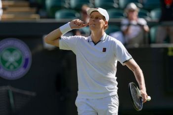 Petenis Sinner terus tingkatkan performa untuk tembus babak keempat Wimbledon