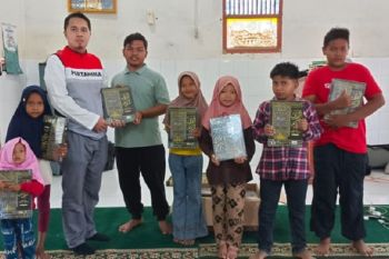 Jelang Ramadhan, Pertamina Drilling salurkan Al Quran &amp; perlengkapan Sholat ke lokasi bencana di Aceh