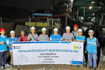 Dorong Sektor Industri Makin Produktif, PLN Sukses Nyalakan Daya 555.000 VA PT Incasi Raya Sodetan POM