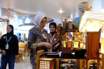 Astrid Widayani tinjau penyelenggaraan Sri Kayu Furnitur Fest 2026