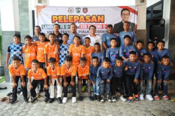 Ketua DPRK lepas dua tim SSB Banda Aceh ke Piala Presiden 2026 di Yogyakarta